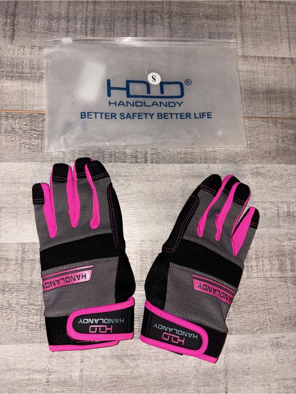 Handlandy Women's Pink and Gray Work Gloves with Touchscreen Tips